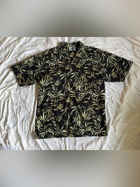 Men's Op Black Short-Sleeve Button-Up Shirt with Tropical Print, 2XL